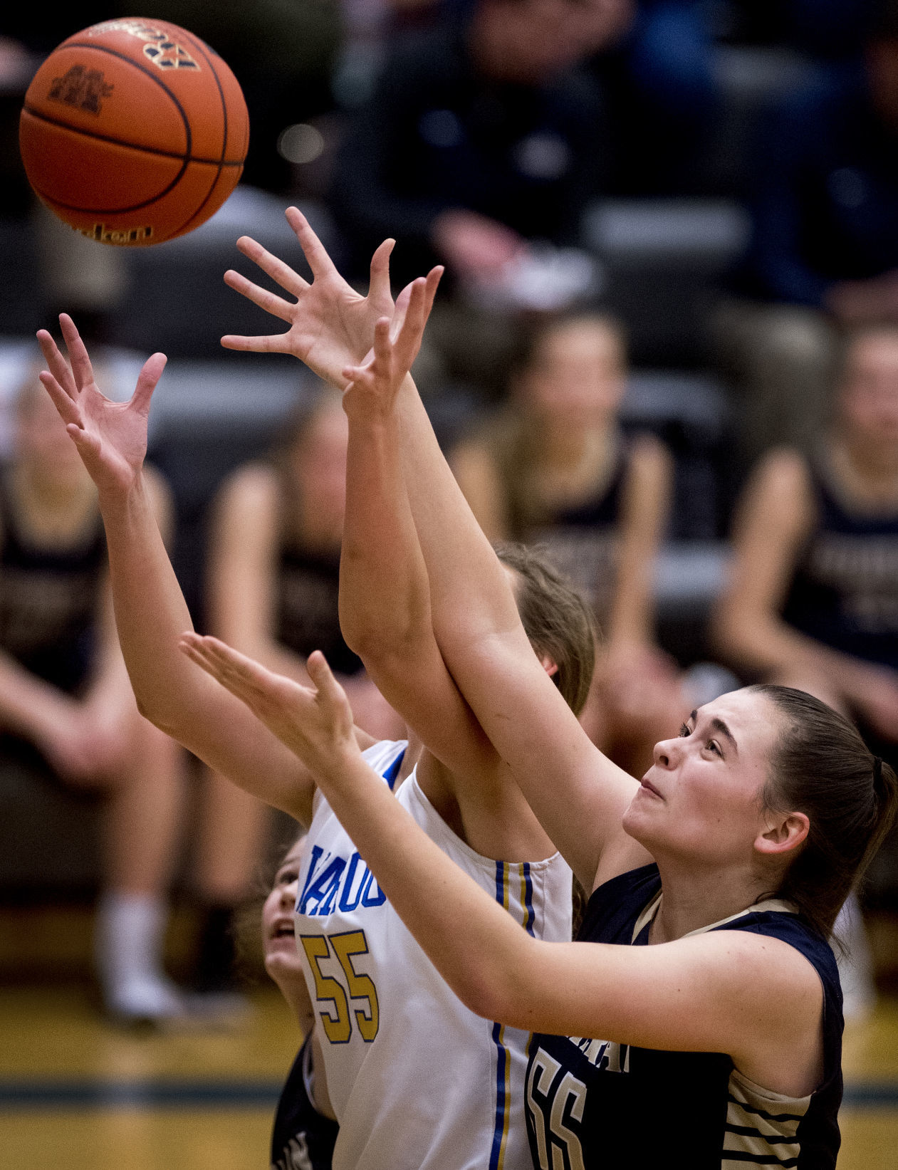 Lincoln Lutheran vs. Wahoo, 12.18